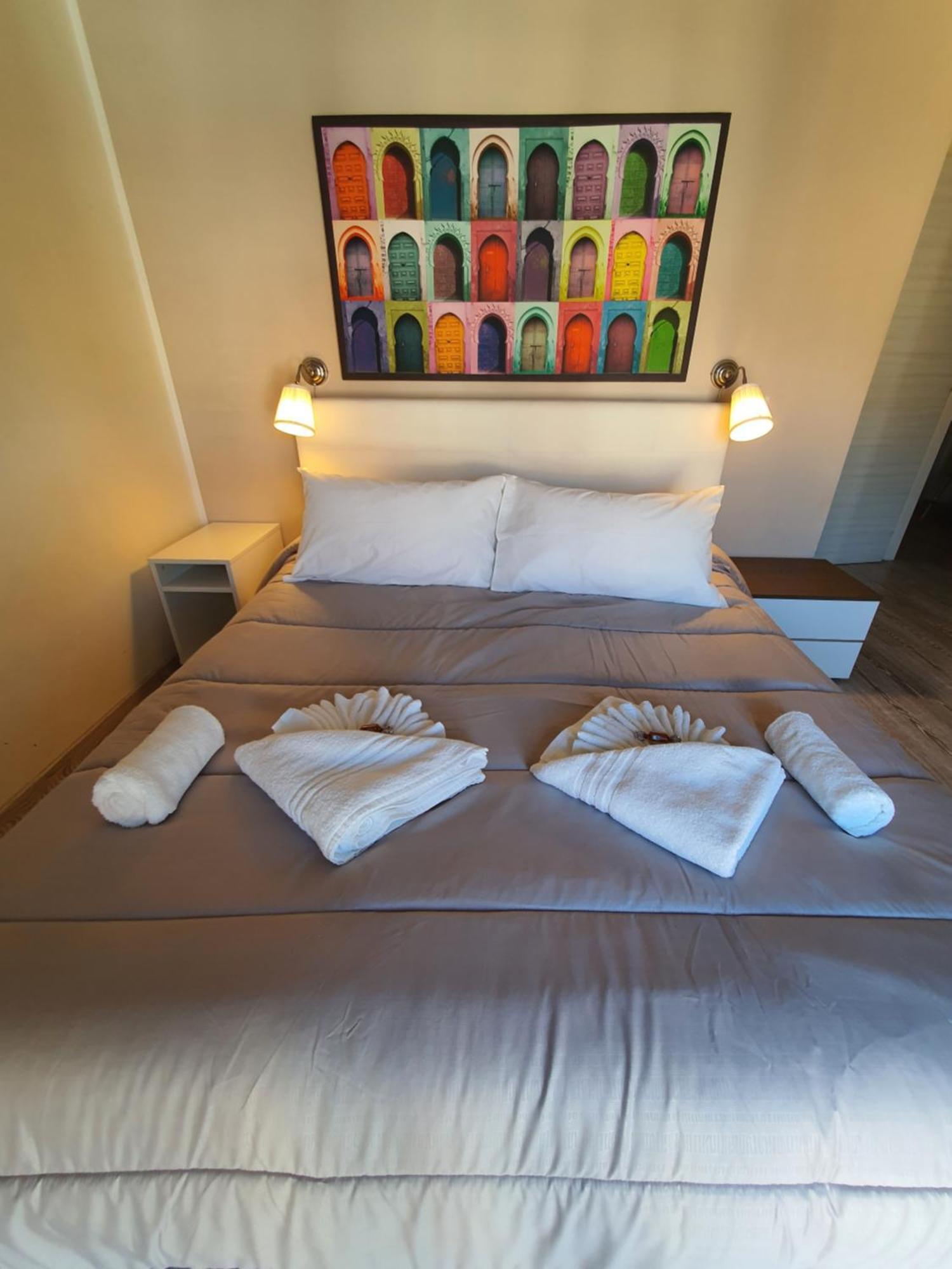 4Rooms Guest House Free Wi-Fi Salerno Exterior photo