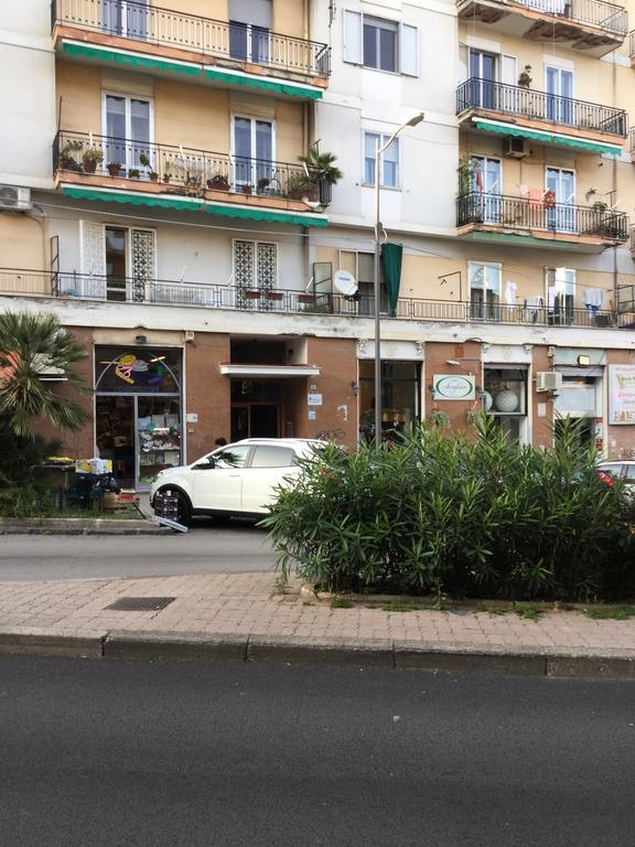 4Rooms Guest House Free Wi-Fi Salerno Exterior photo