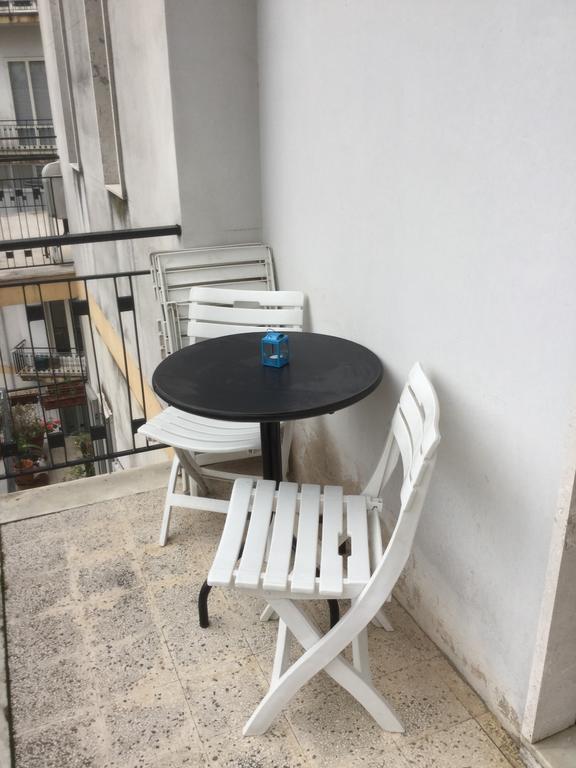 4Rooms Guest House Free Wi-Fi Salerno Exterior photo